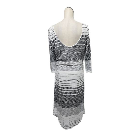 Athleta Comeback Striped Body Con Midi Dress Womens Size Large Ruched Side White - Picture 2 of 9